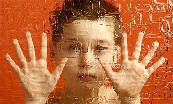 如果VR搭檔心理學(xué)，那它能否成為自閉癥患者的救命稻草？ 